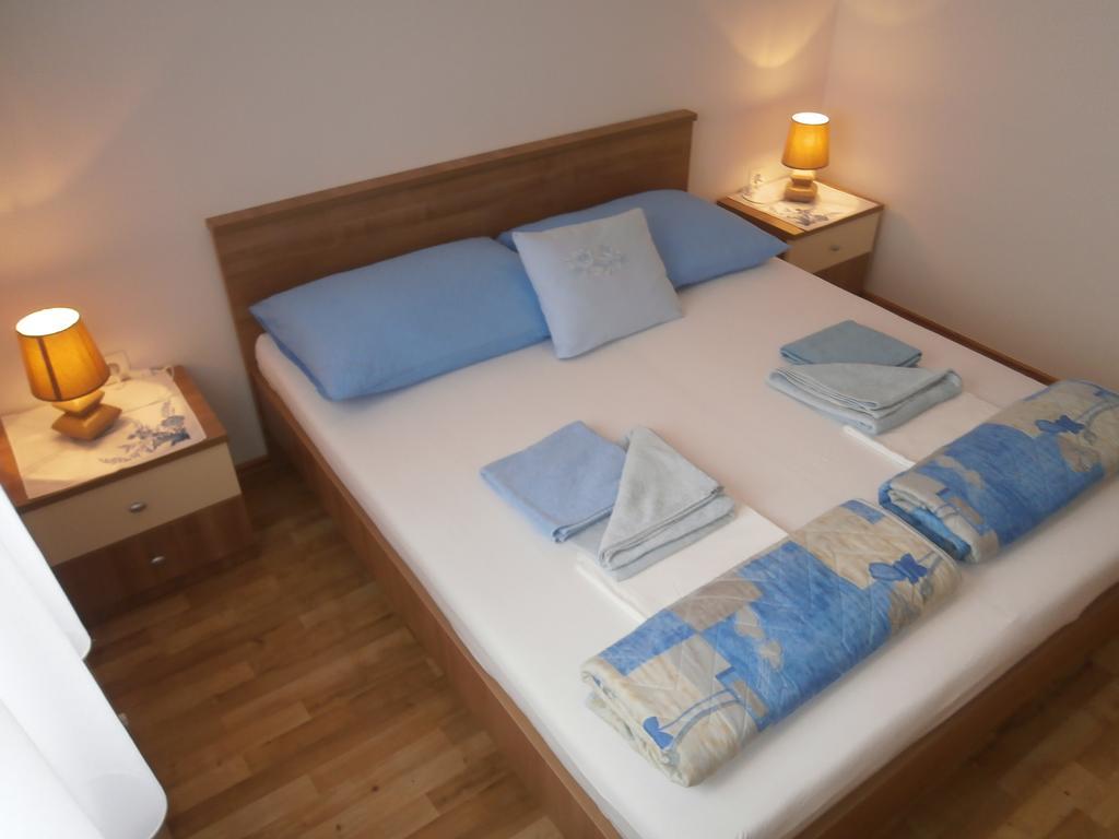 Apartments Crncic 실로 객실 사진