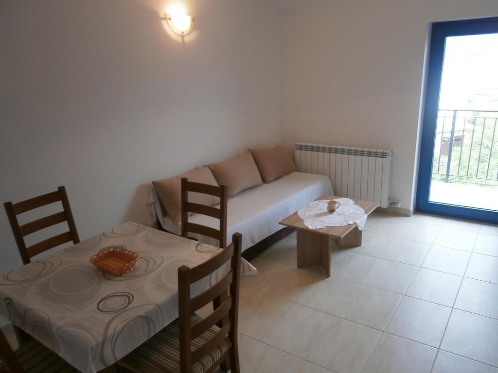 Apartments Crncic 실로 객실 사진